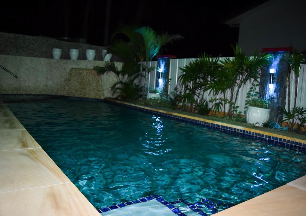 Al - Minhaj Service Apartments Нанди Экстерьер фото